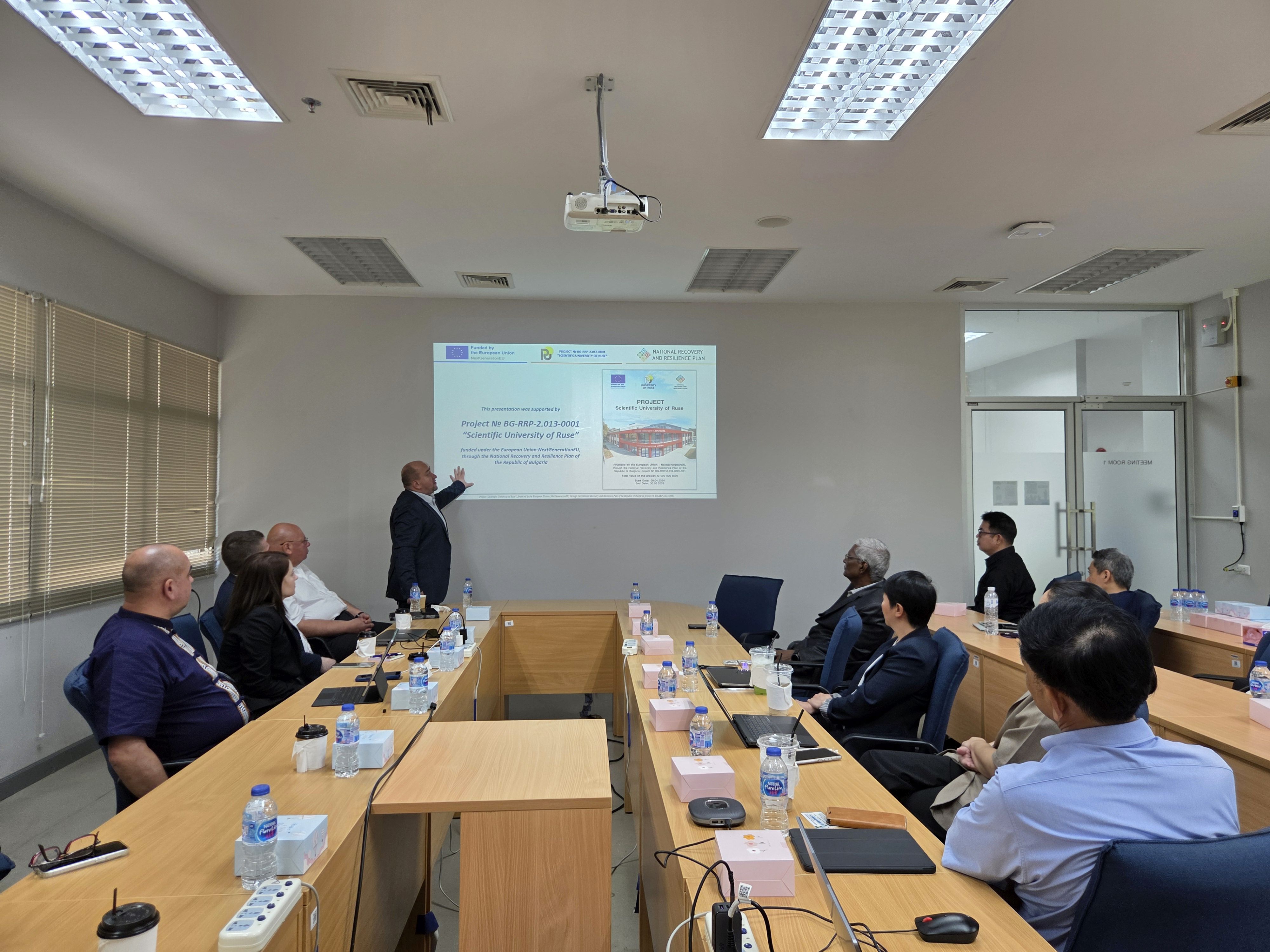 НАУЧЕН СЕМИНАР ТАЙЛАНД 10